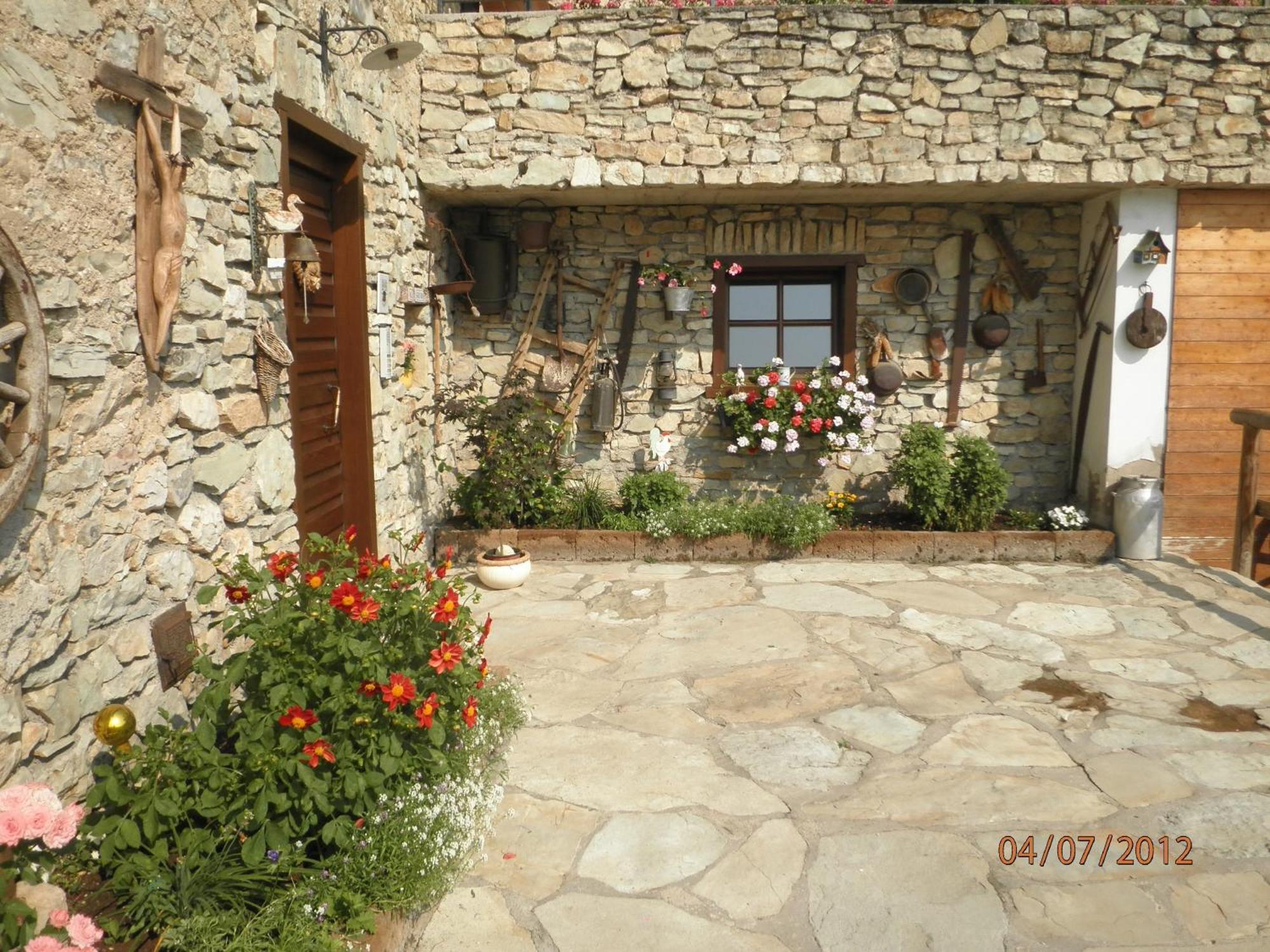 B&B Al Ghiro Villa Lagarina Exterior photo